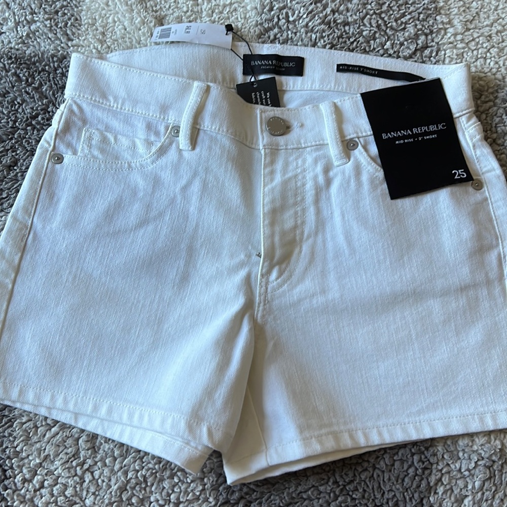 Banana republic brand new with tags size 25